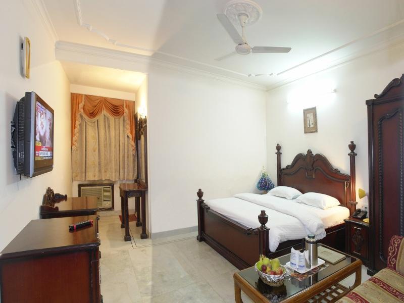 Fabhotel Ashu Palace Karol Bagh Deli Exterior foto