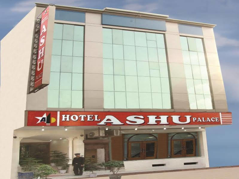 Fabhotel Ashu Palace Karol Bagh Deli Exterior foto